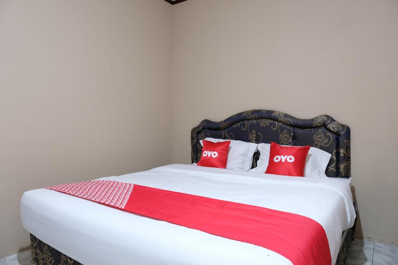 Oyo 1851 Homestay Joss Tanjungbinga Eksteriør billede